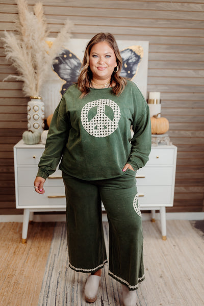 Hunter Green Washed Peace Embroidered Terry Pullover and Pant Set