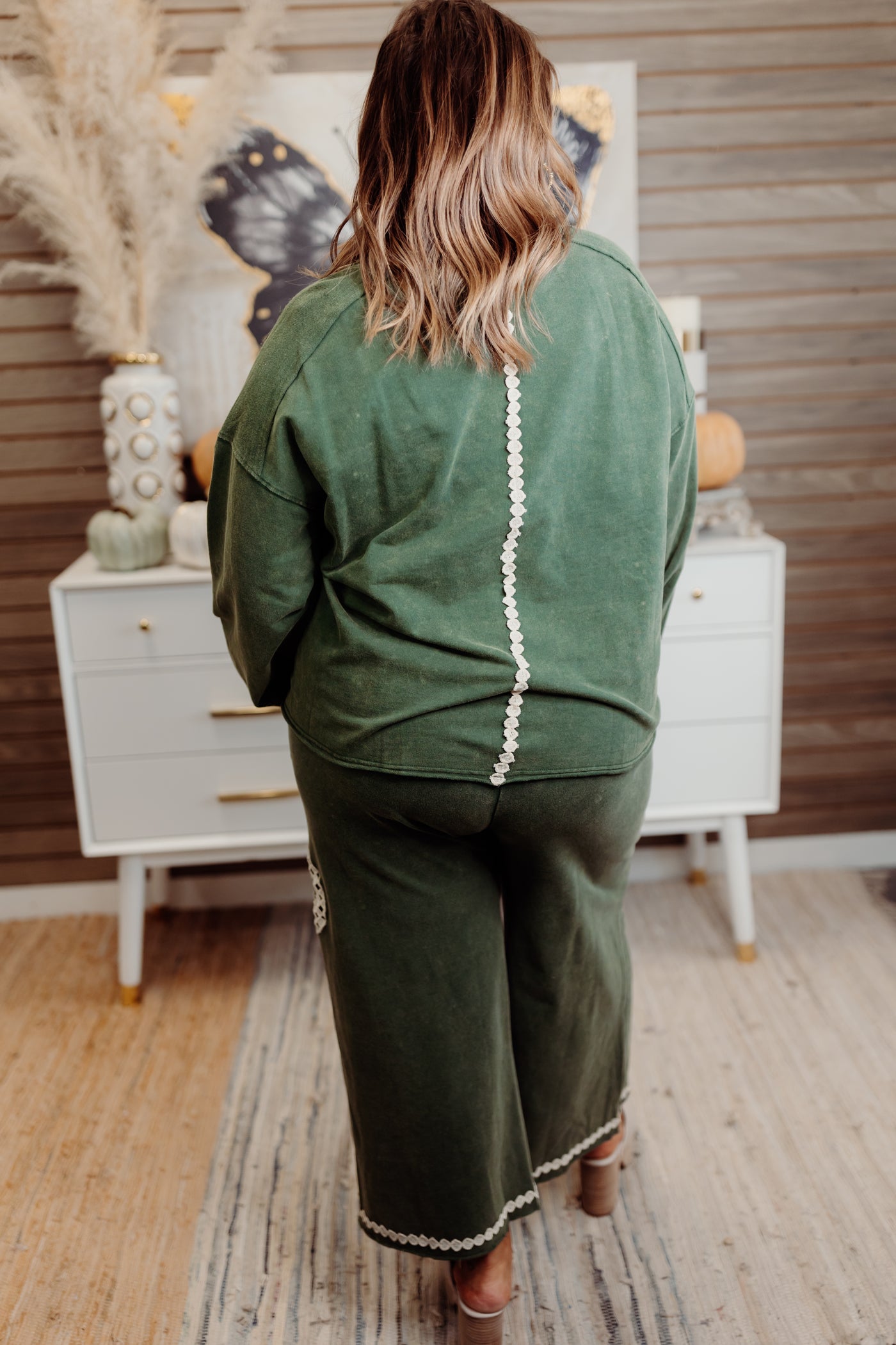 Hunter Green Washed Peace Embroidered Terry Pullover and Pant Set