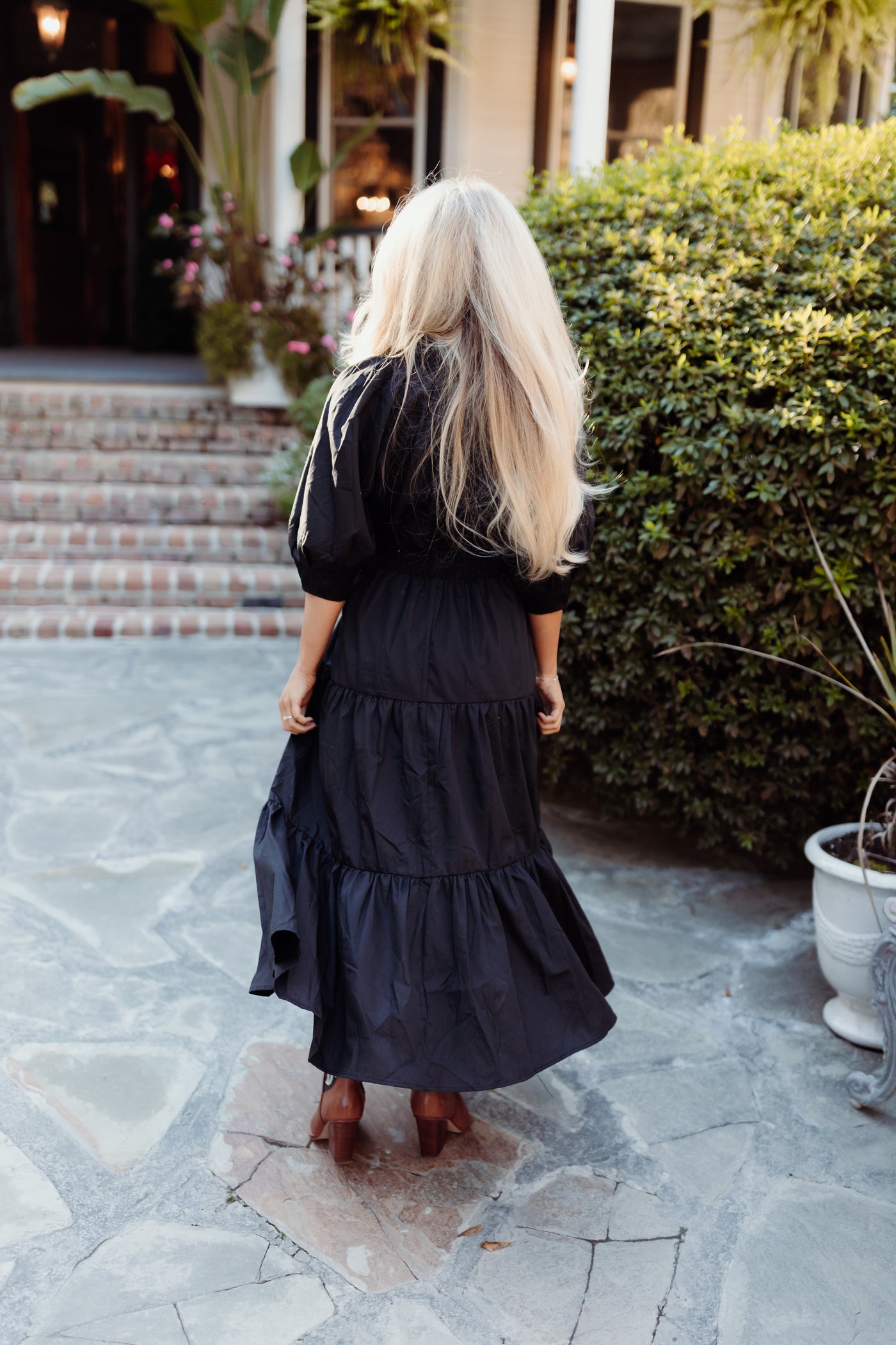 Black Notch Neck Half Sleeve Tiered Midi Dress