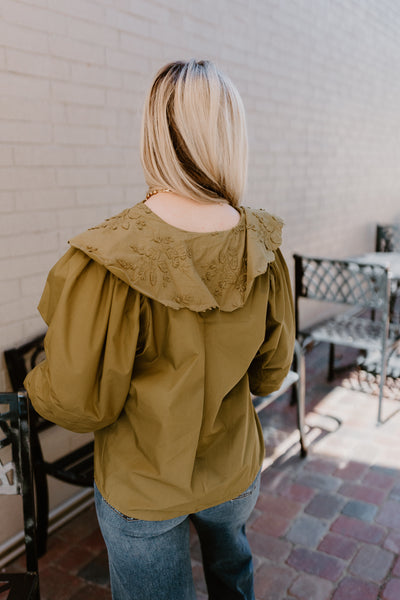 Olive Oversized Scallop Collar 3/4 Sleeve Top