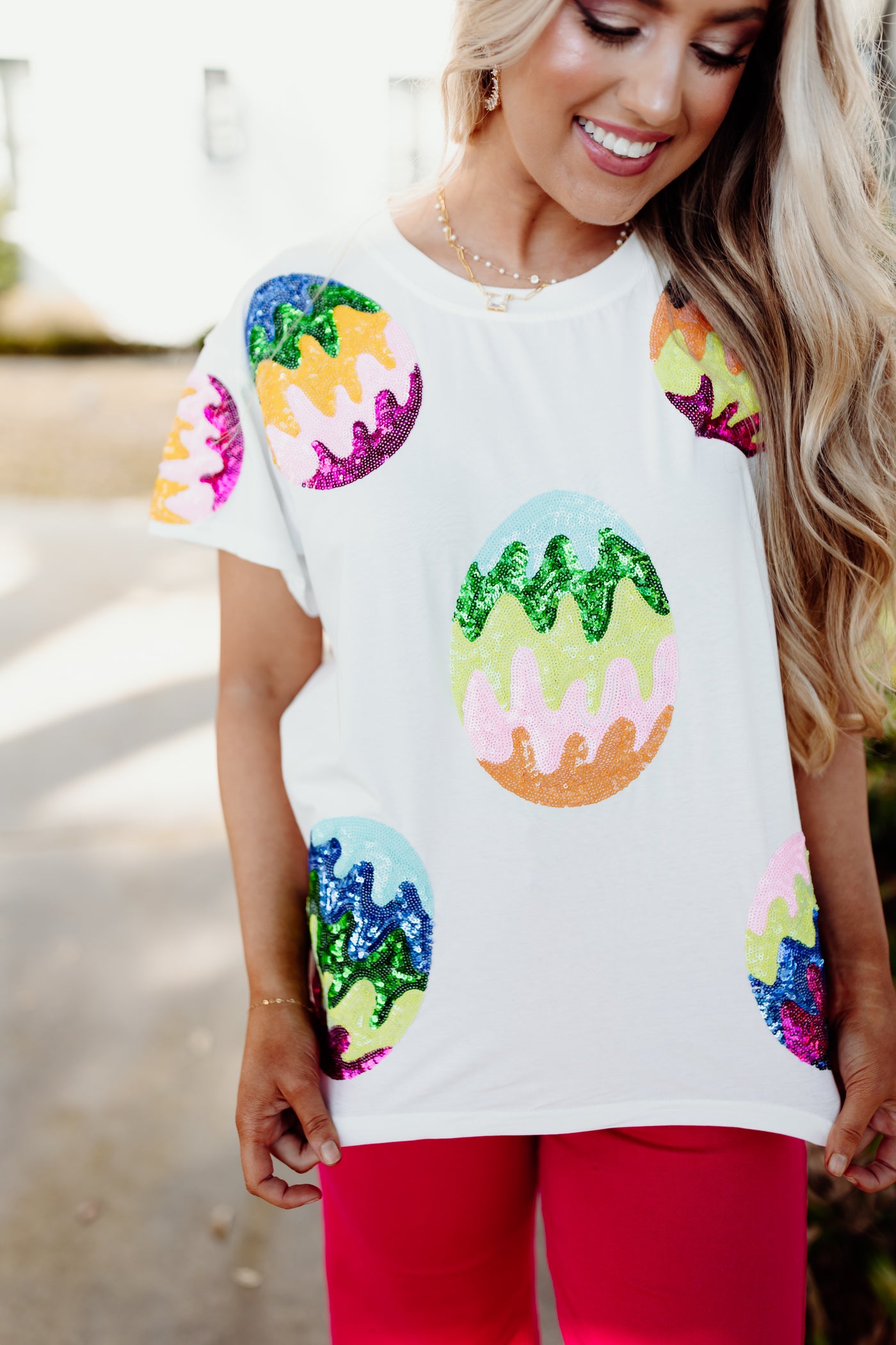 Queen of Sparkles White Groovy Easter Egg Tee