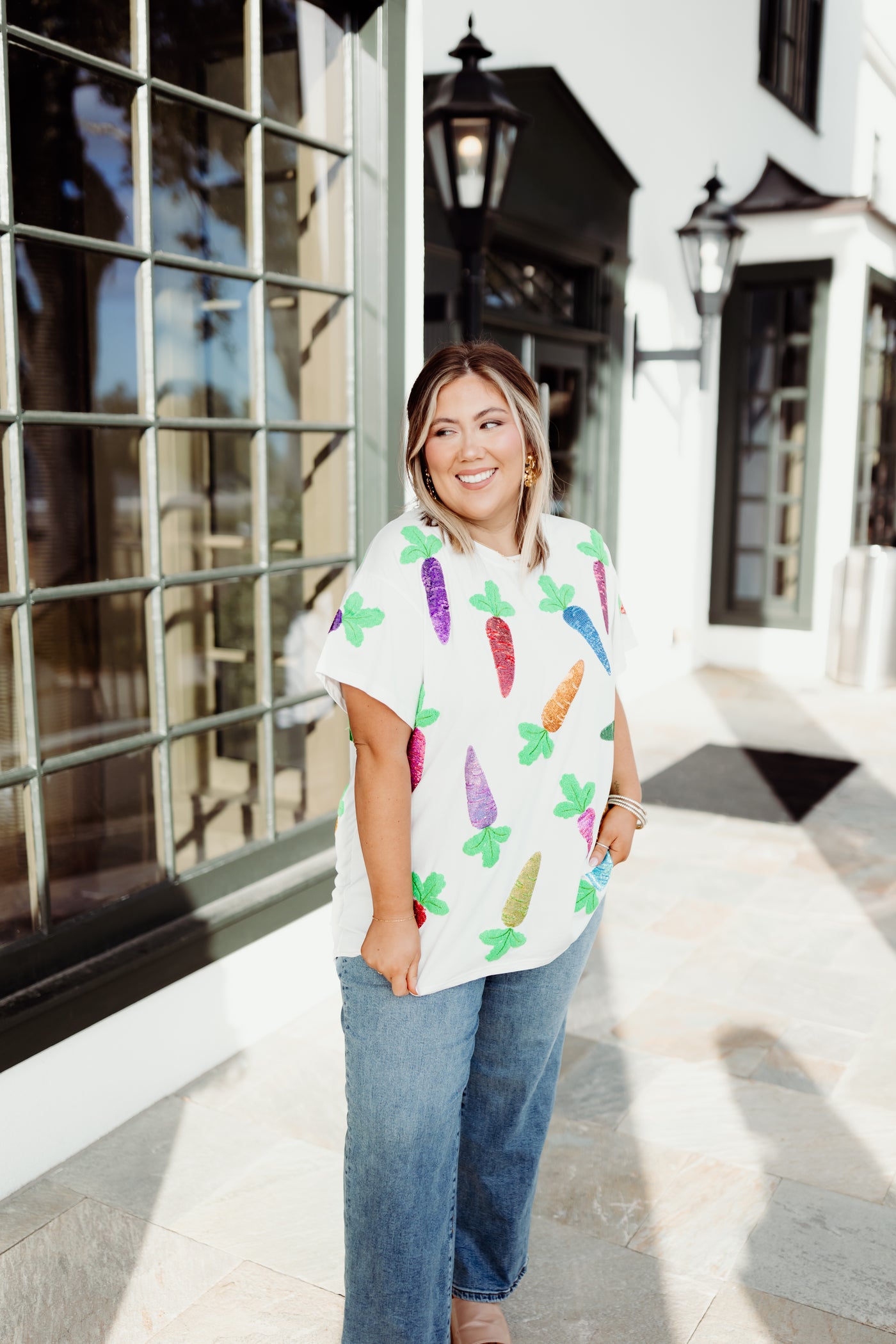 Queen of Sparkles White Multi Carrot Tee