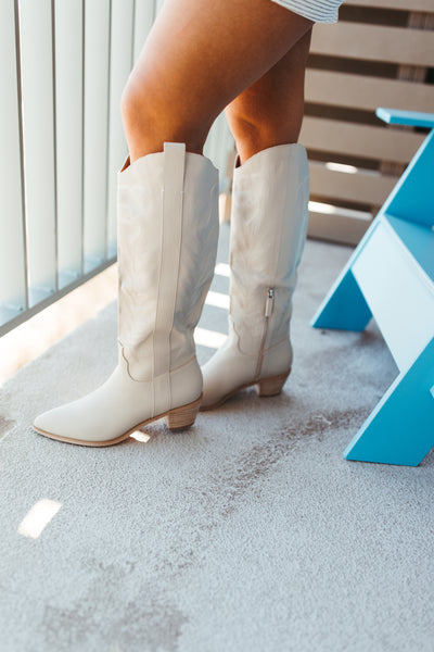 MiMi Inlay Beige Cowgirl Boot