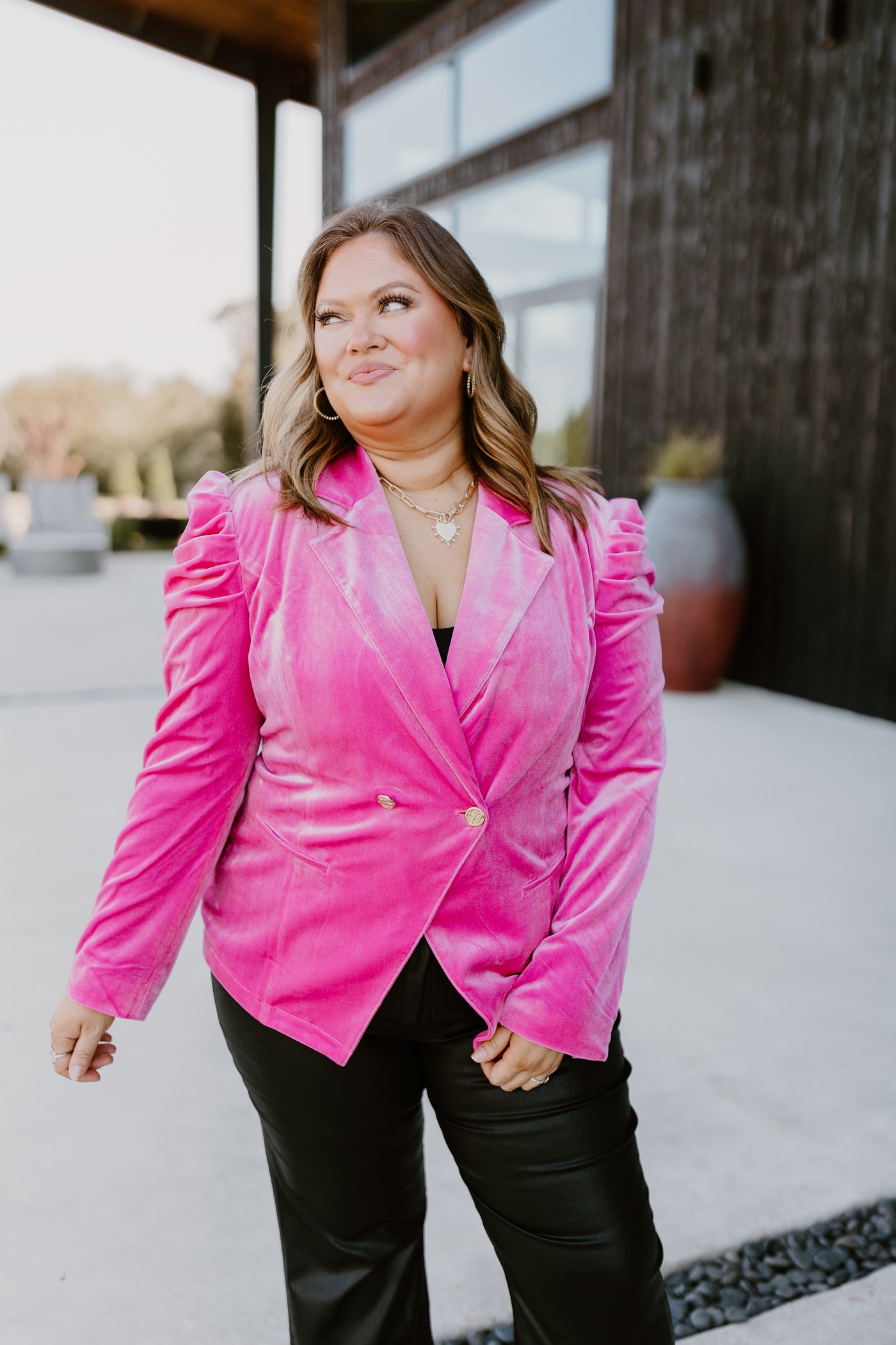 Emily McCarthy Bradshaw Blazer in Fuchsia Fedora