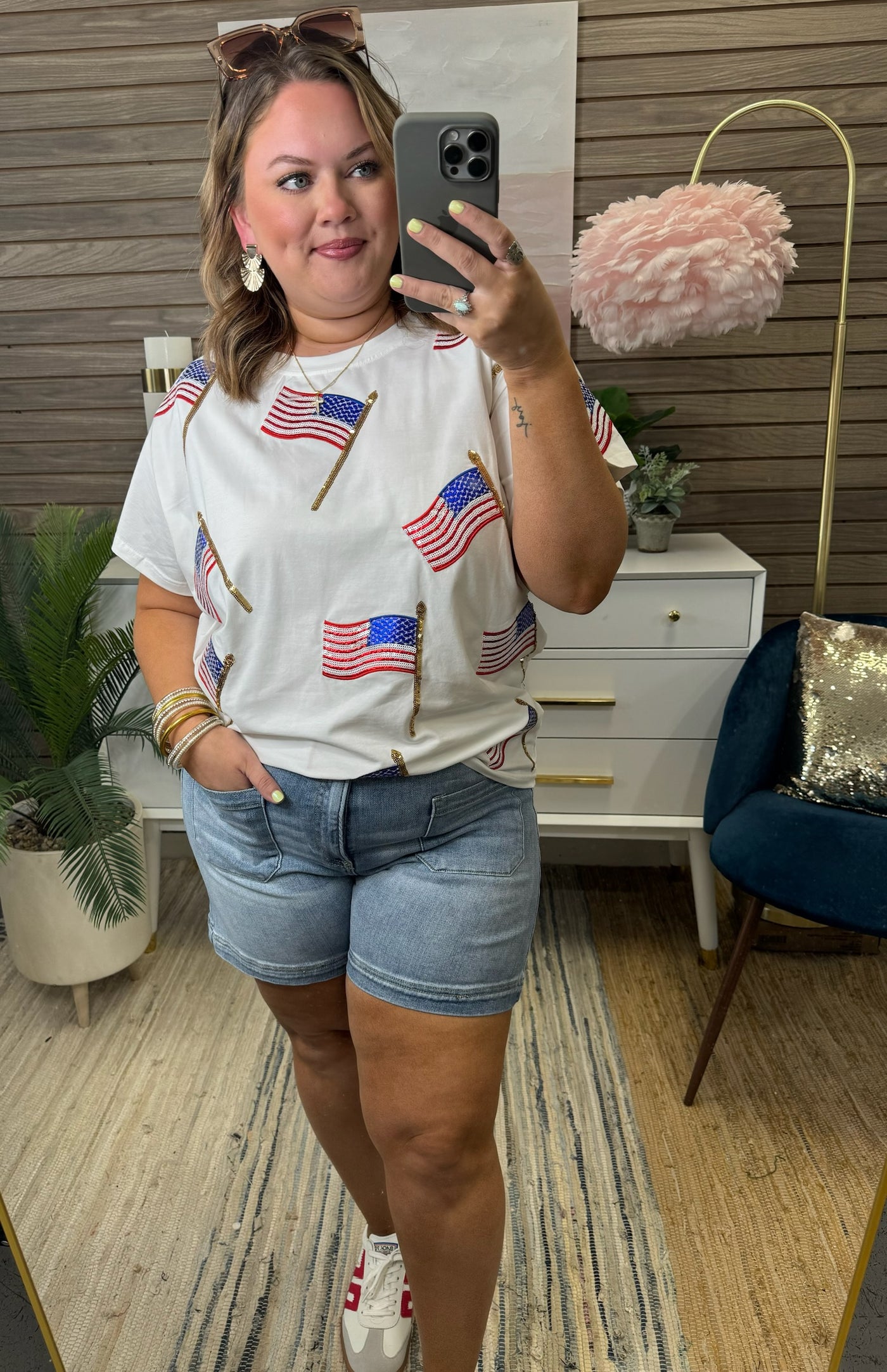 Queen of Sparkles White Scattered Metallic American Flag Tee