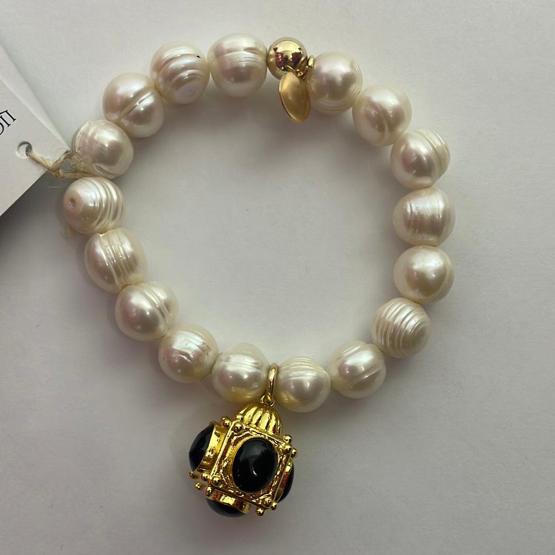 Mary Caroline Spano Designs Freshwater Pearl Light of the World Bracelet