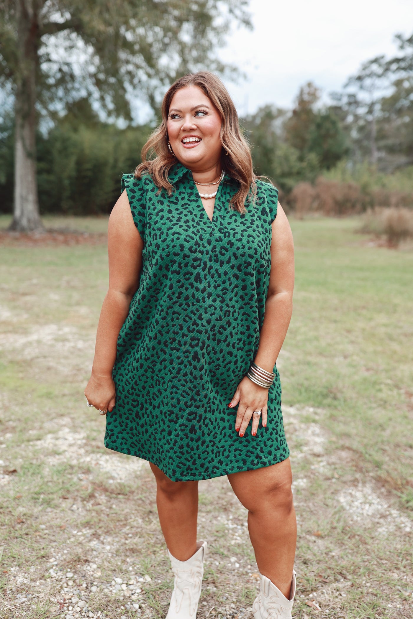 Forest V-Neck Sleeveless Leopard Dress