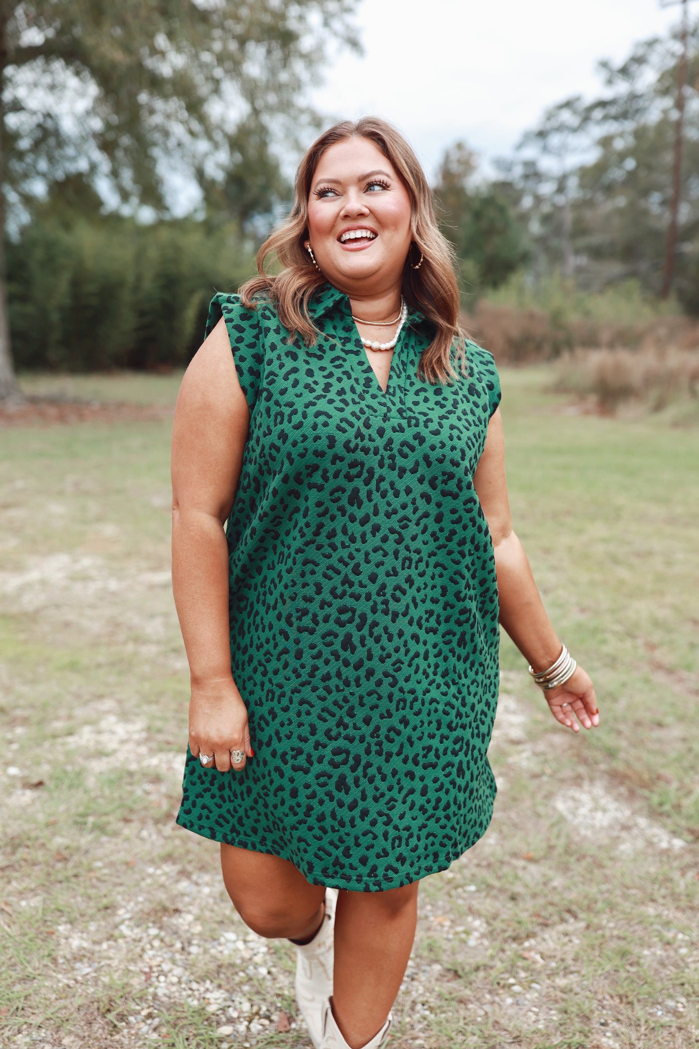 Forest V-Neck Sleeveless Leopard Dress