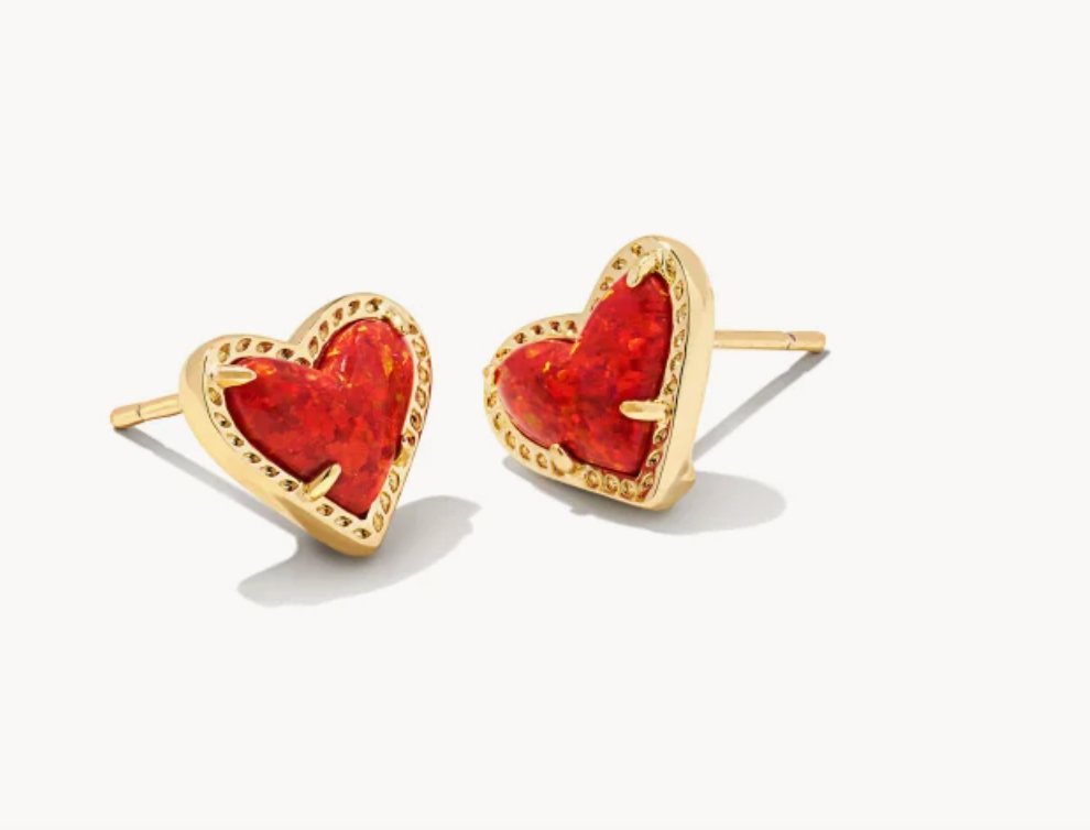 Kendra Scott Ari Heart Gold Stud Earrings in Red Kyocera Opal