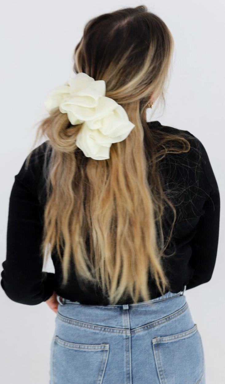 Off White Jumbo Scrunchie