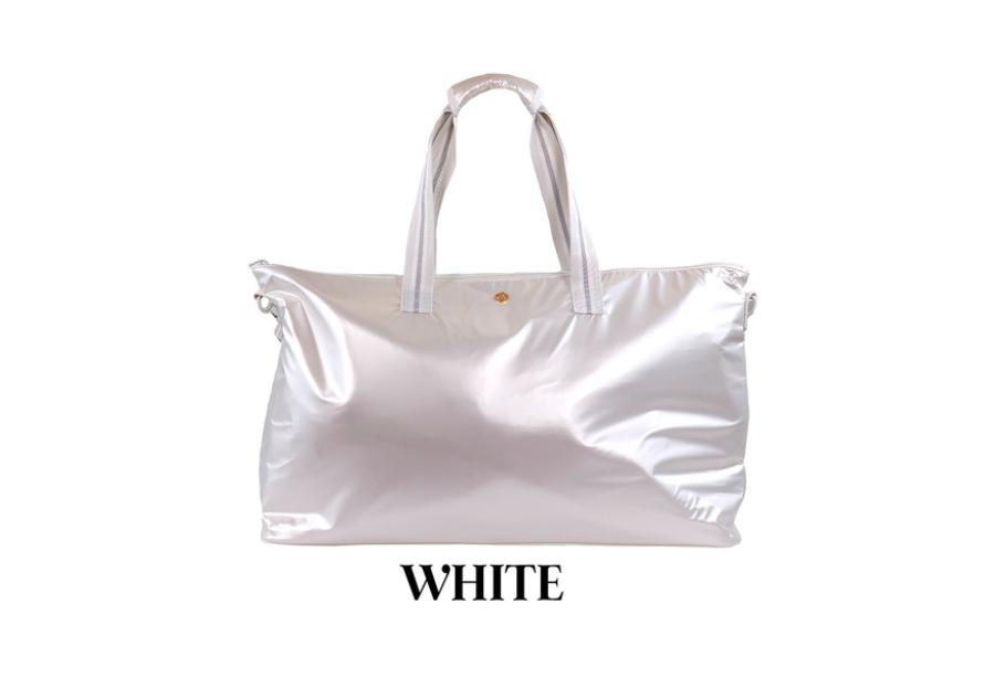 Simply Southern Duffle Bag in Solid White