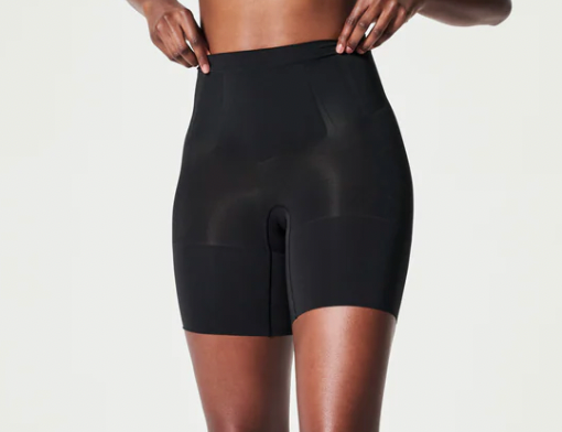 SPANX OnCore Sculpting Mid-Thigh Short- Very Black