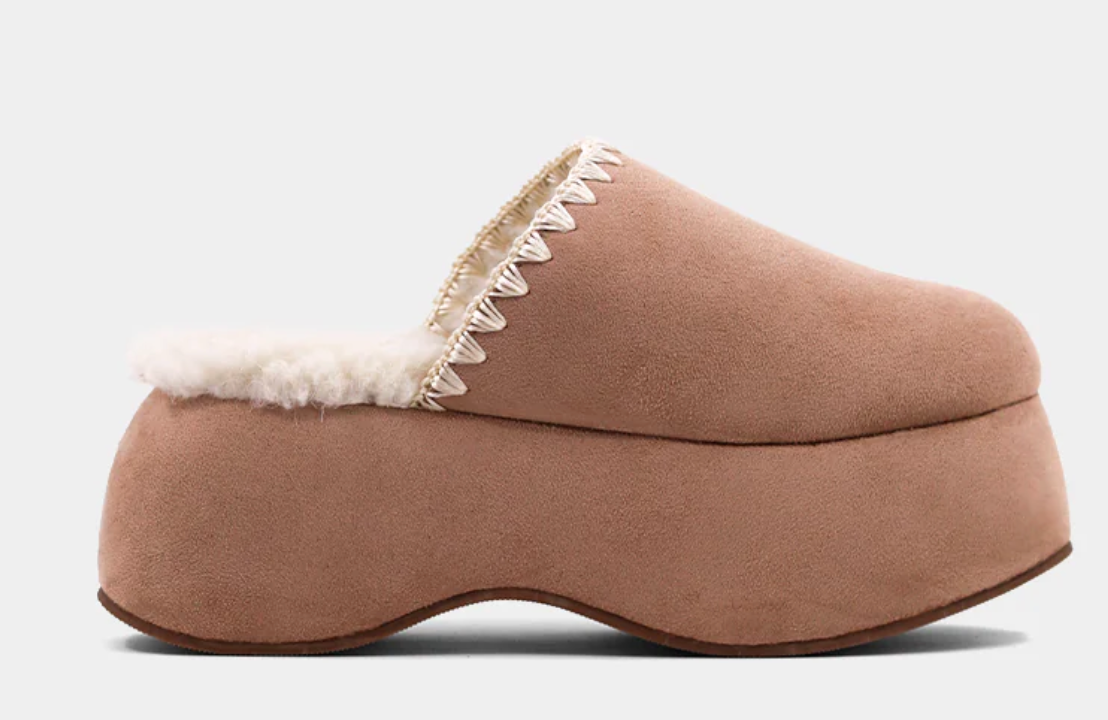 ShuShop Larissa Beige Fuzzy Lined Clog