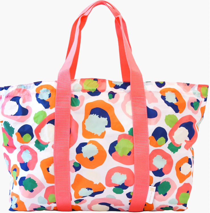 Emily McCarthy Travel Tote in Multi Spot Cheetah