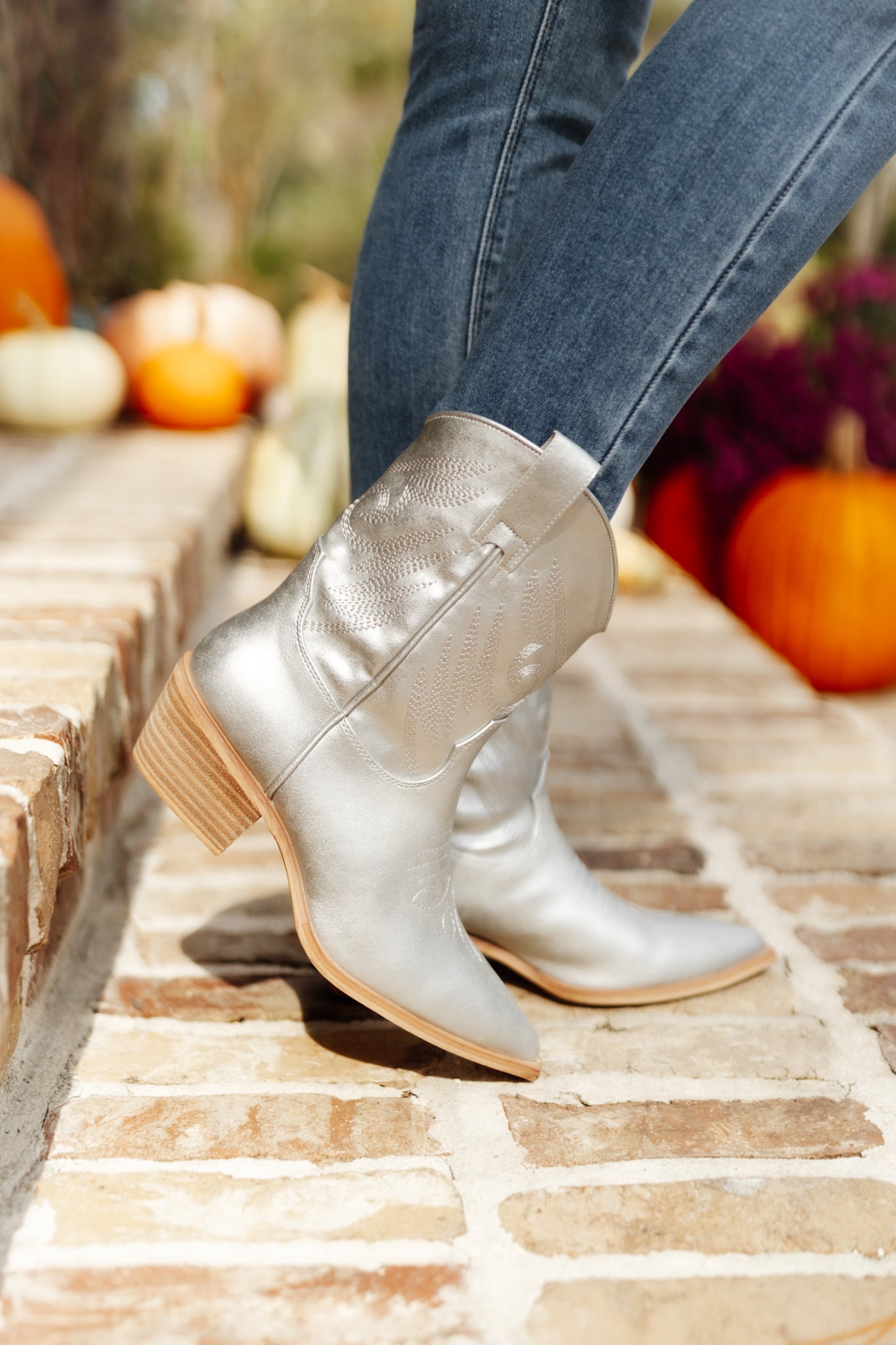 ShuShop Zahara Silver Cowgirl Boot