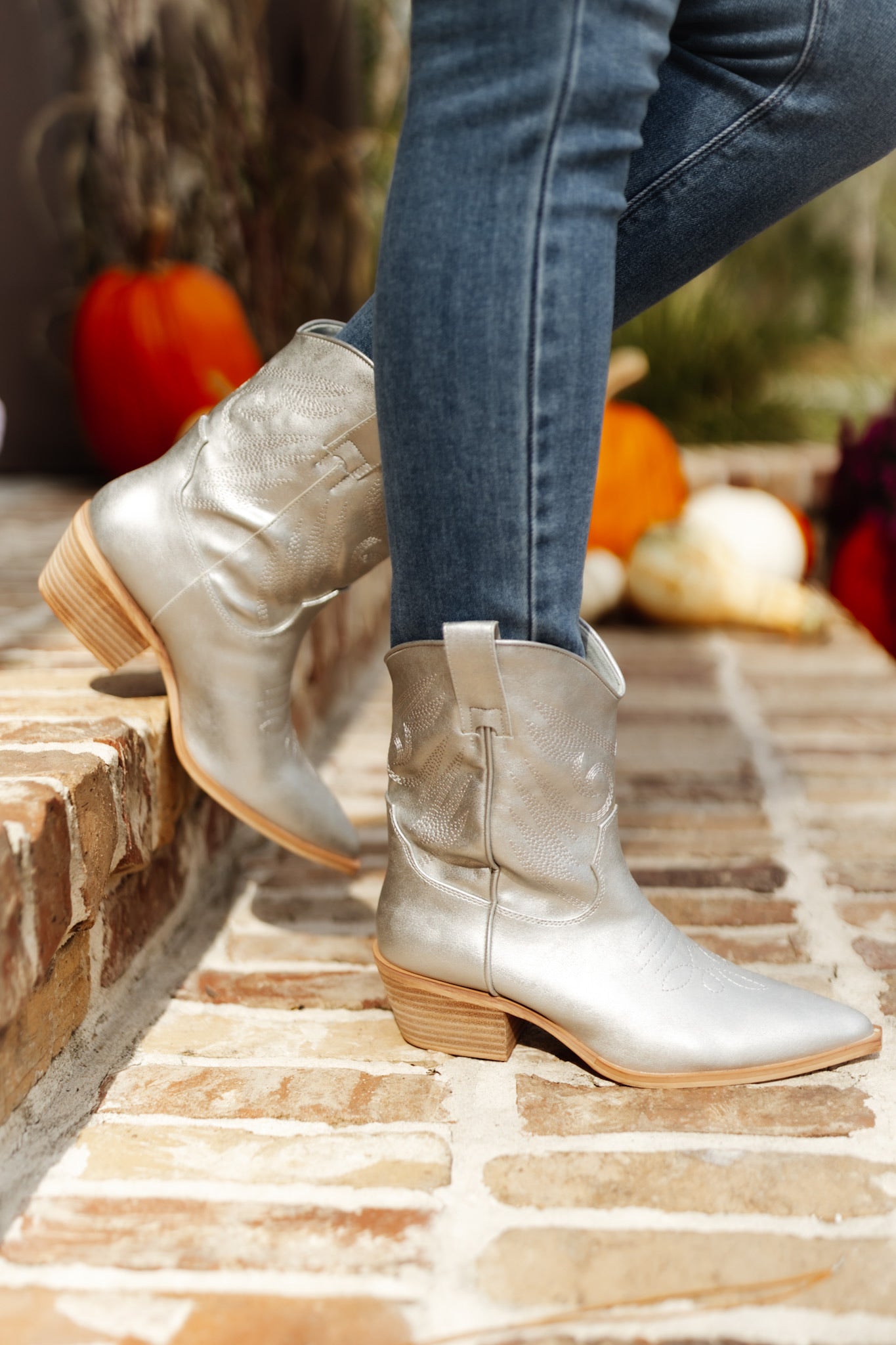 ShuShop Zahara Silver Cowgirl Boot